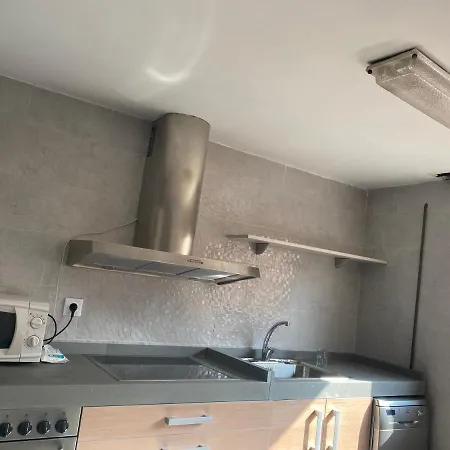 Apartamento Estacion De Autobuses شقة *